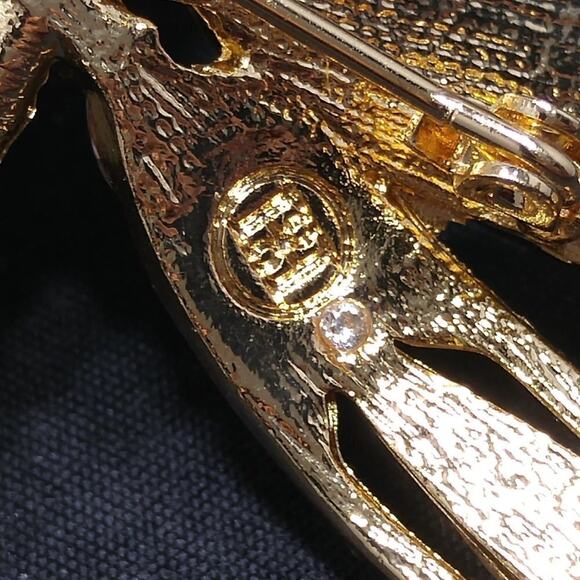 Dragonfly Rhinestone Topaz Brooch, Hallmark on Back, 2 Inches - Picture 4 of 8